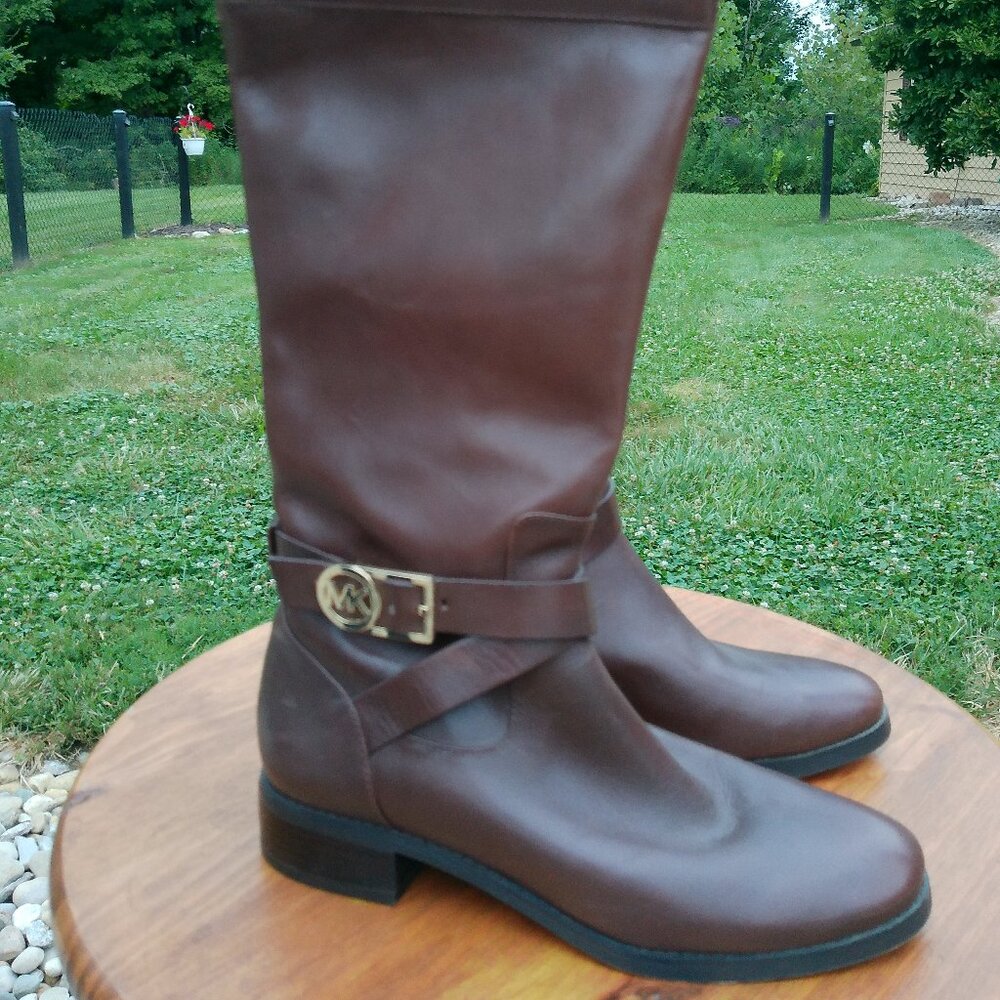 MICHAEL Michael Kors brown leather knee high boots. Size 8.5